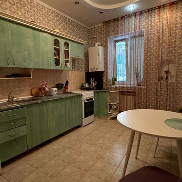 Олександра Соловйова вул. (Інтернаціональна), 8