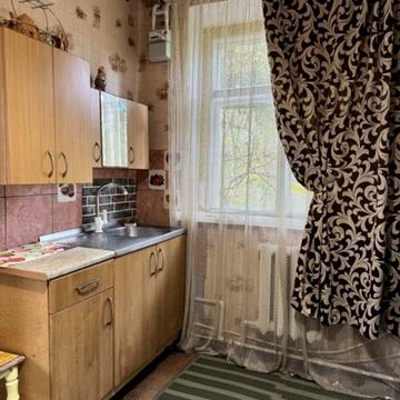 Янтарна вул.