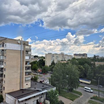 Юності просп., 44