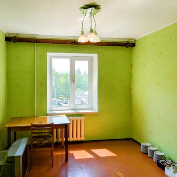 Молодіжна, 40