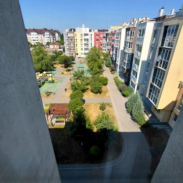 Бориса Гмирі вул., 9