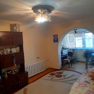 Героїв Крут бульв. (Героїв Сталінграду), 16