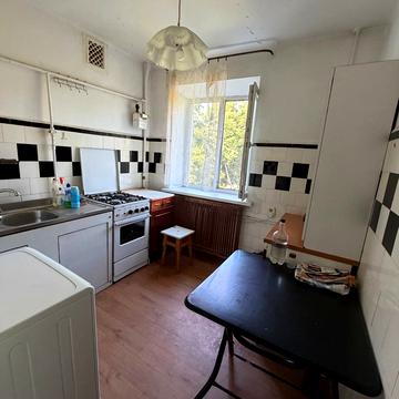 Шевченка просп., 27б