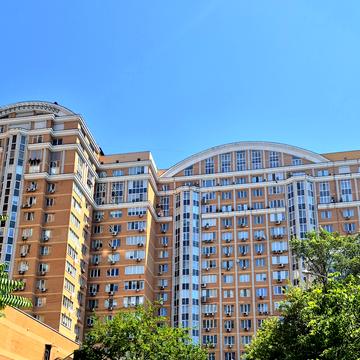 Василя Тютюнника вул. (Анрі Барбюса), 5-В
