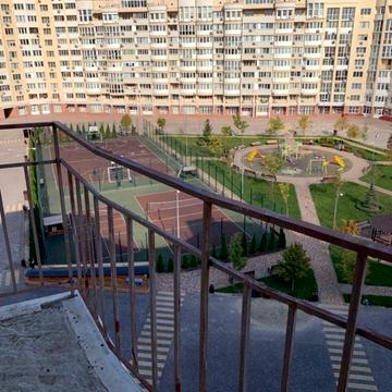 Лазурна вул., 5 к13