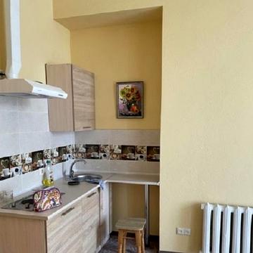 Преображенська вул., 60