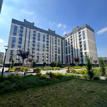 Олександра Довженка вул., (Будинок 16)