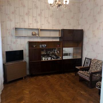 Ніжинська вул., 47