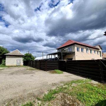 Тараса Шевченка вул., 132