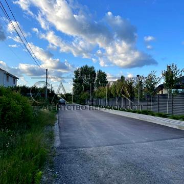 вул. Зоряна
