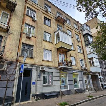 Бутишів пров. (Андрія Іванова вул.), 21