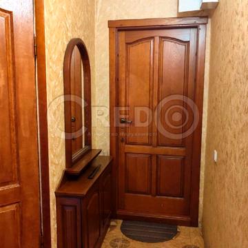 Степана Бандери вул. (Костенка), 31