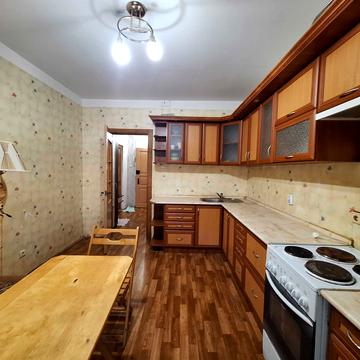 Бакинська вул., 37-Г