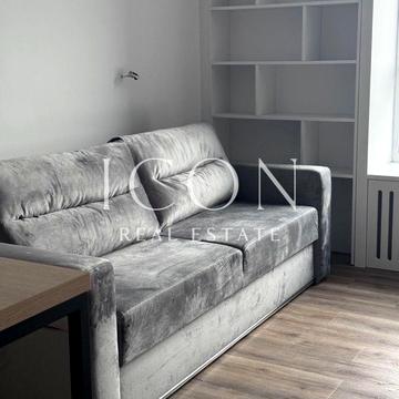 Олени Теліги вул., 25