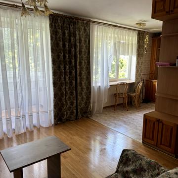 Святослава Ріхтера вул., 57