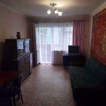 Ньютона вул., 135а