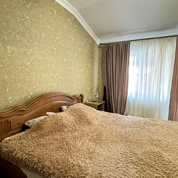 Незалежності вул., 233-Б