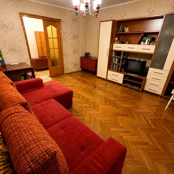 Олени Теліги вул., 55