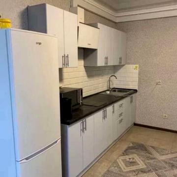 Зарічна вул., 2 к1