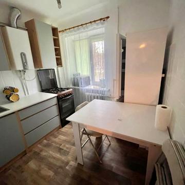 майдан Незалежності пл., 7