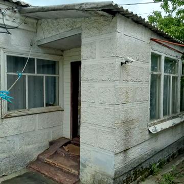 Республіканська вул., 2