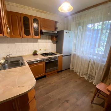 Максима Берлинського вул., 25-А