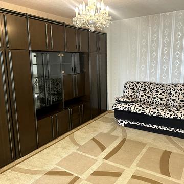 Підлісна вул., 6