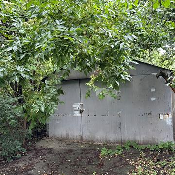 Виконкомівська, 74