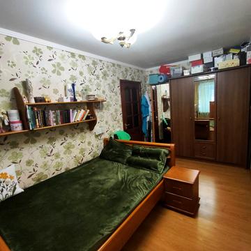 Зелена вул., 1