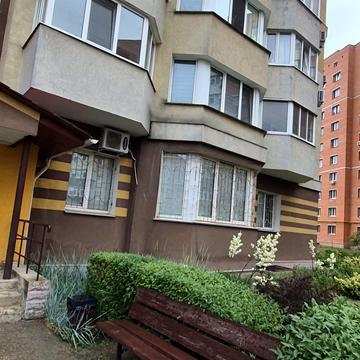 Збройних Сил України вул. (Інтернаціоналістів), 35-Д
