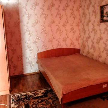 Академіка Філатова вул., 32