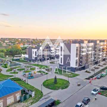 Приозерний бульв., 5