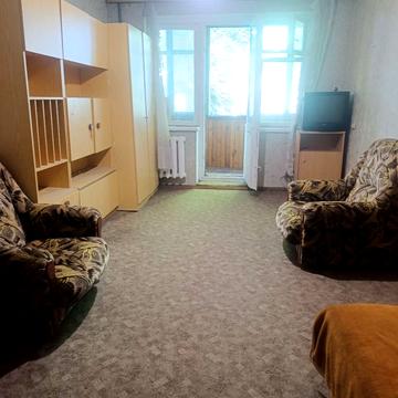 Олександра Поля просп. (Кірова), 107-Б
