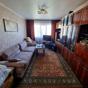 Металургів просп., 38