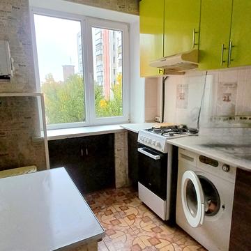 Олександра Довгача вул. (Стаханівців), 9