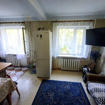 Максима Чиженка вул., 15