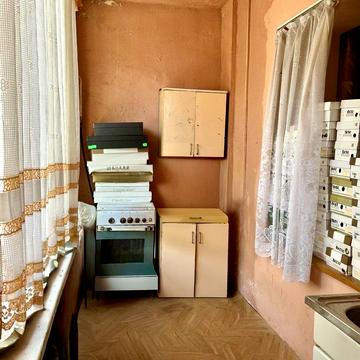 Колонтаївська вул., 19