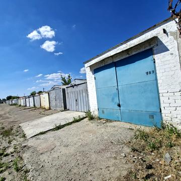 Майора Пугача вул. (Ватутіна), 92