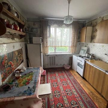 Богдана Хмельницького вул., 253