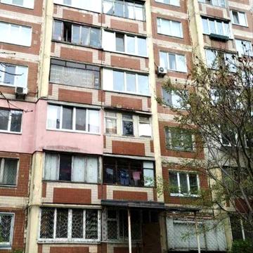 Вахтанга Кікабідзе вул. (Булгакова), 4