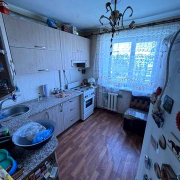 Освітянська вул., 6