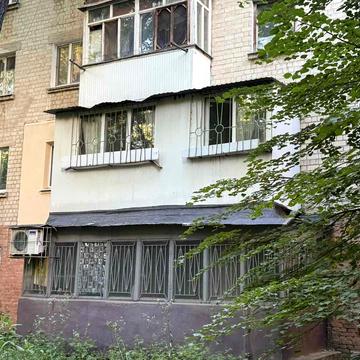 Варненська вул., 16/2