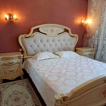 Шевченка просп., 33б