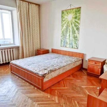 Іпсилантіївський пров. (Аїстова вул.), 3
