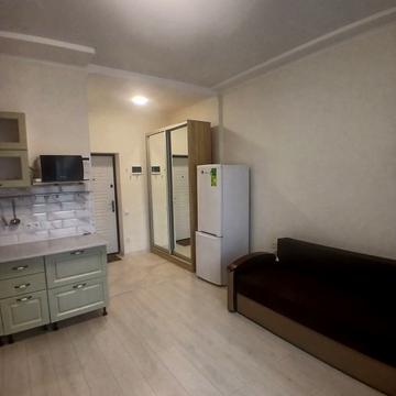Владислава Бувалкіна вул., (Будинок 1)