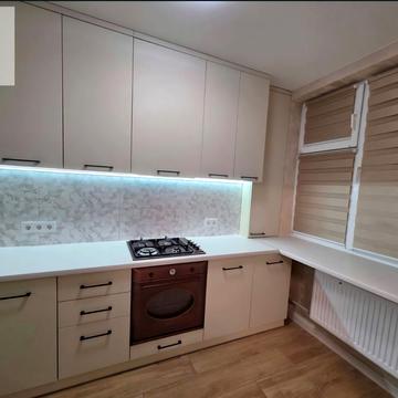 Тараса Шевченка бульв., 38