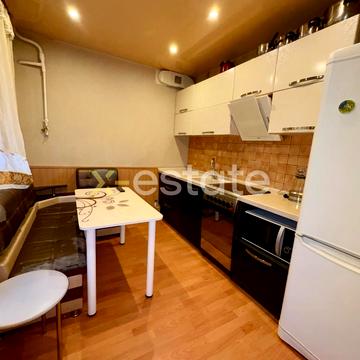 Фесенківський вїзд, 8