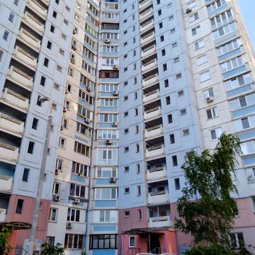 Драгоманова вул., 1-К