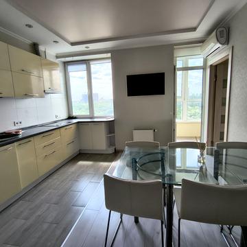Петропавлівська вул., (Будинок)