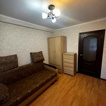 Валерія Лобановського просп. (Червонозоряний), 31